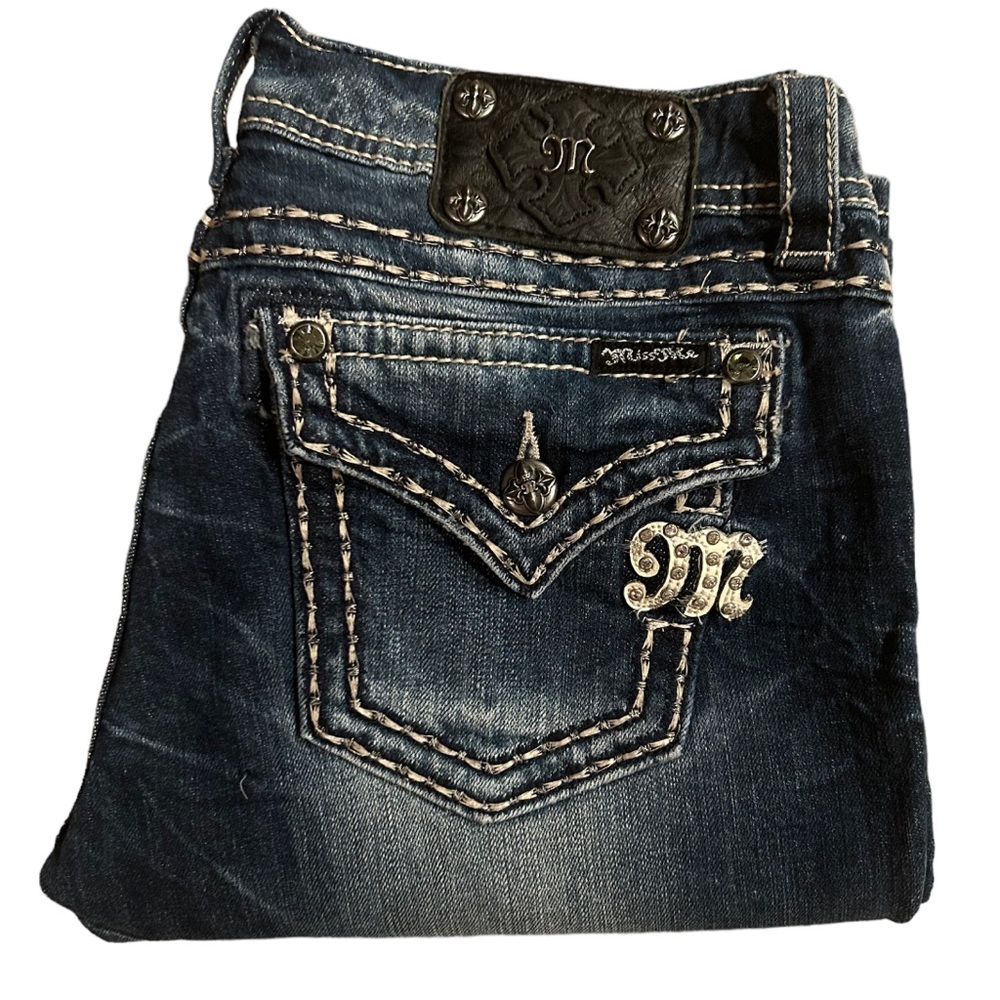 Miss Me JE5014B90L Bling Medium Wash Boot Cut Size 30X33 (measures 30X32)